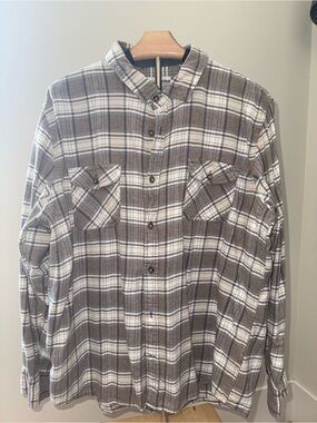 Tallwoods Gray Plaid Men’s Flannel Button-Up Shirt XL Cotton